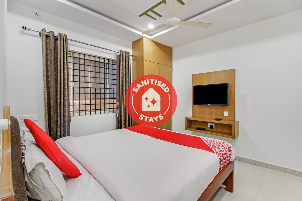 Oyo 28303 Yesh Comforts Hotel Мадикери Екстериор снимка