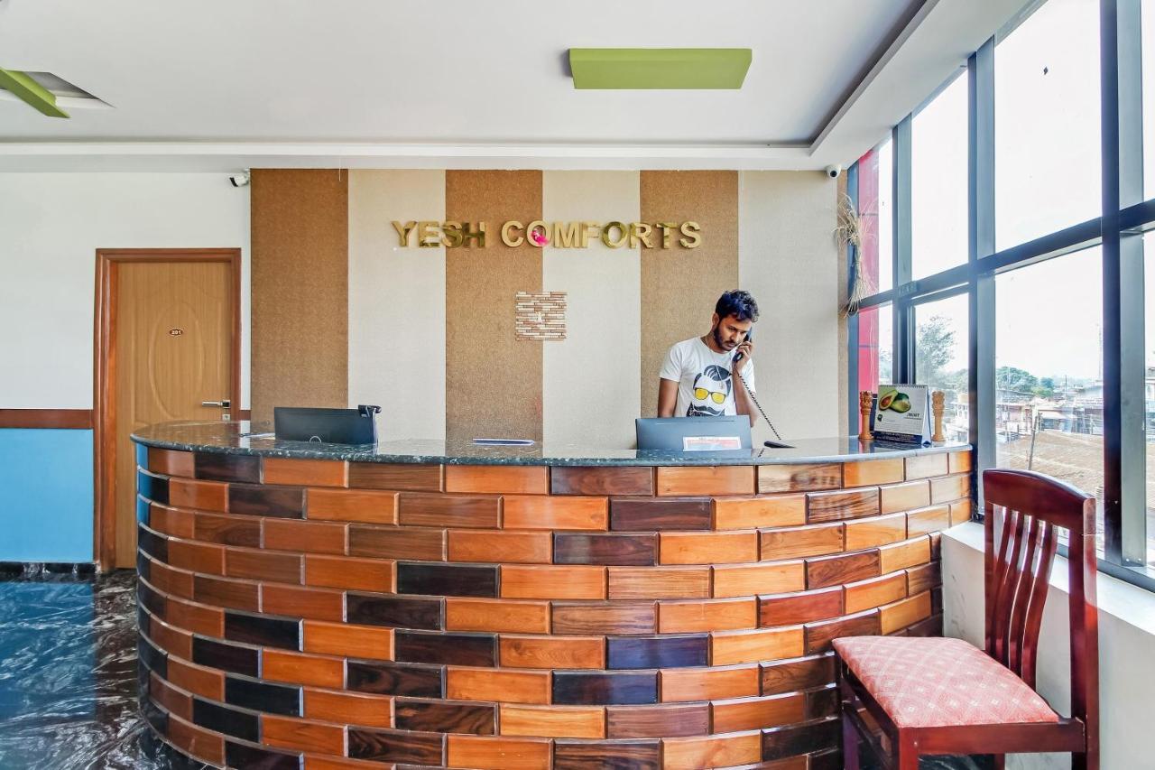 Oyo 28303 Yesh Comforts Hotel Мадикери Екстериор снимка